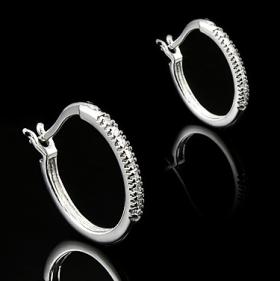 114. Sterling Silver 0.15 CTW Diamond Designer Earrings