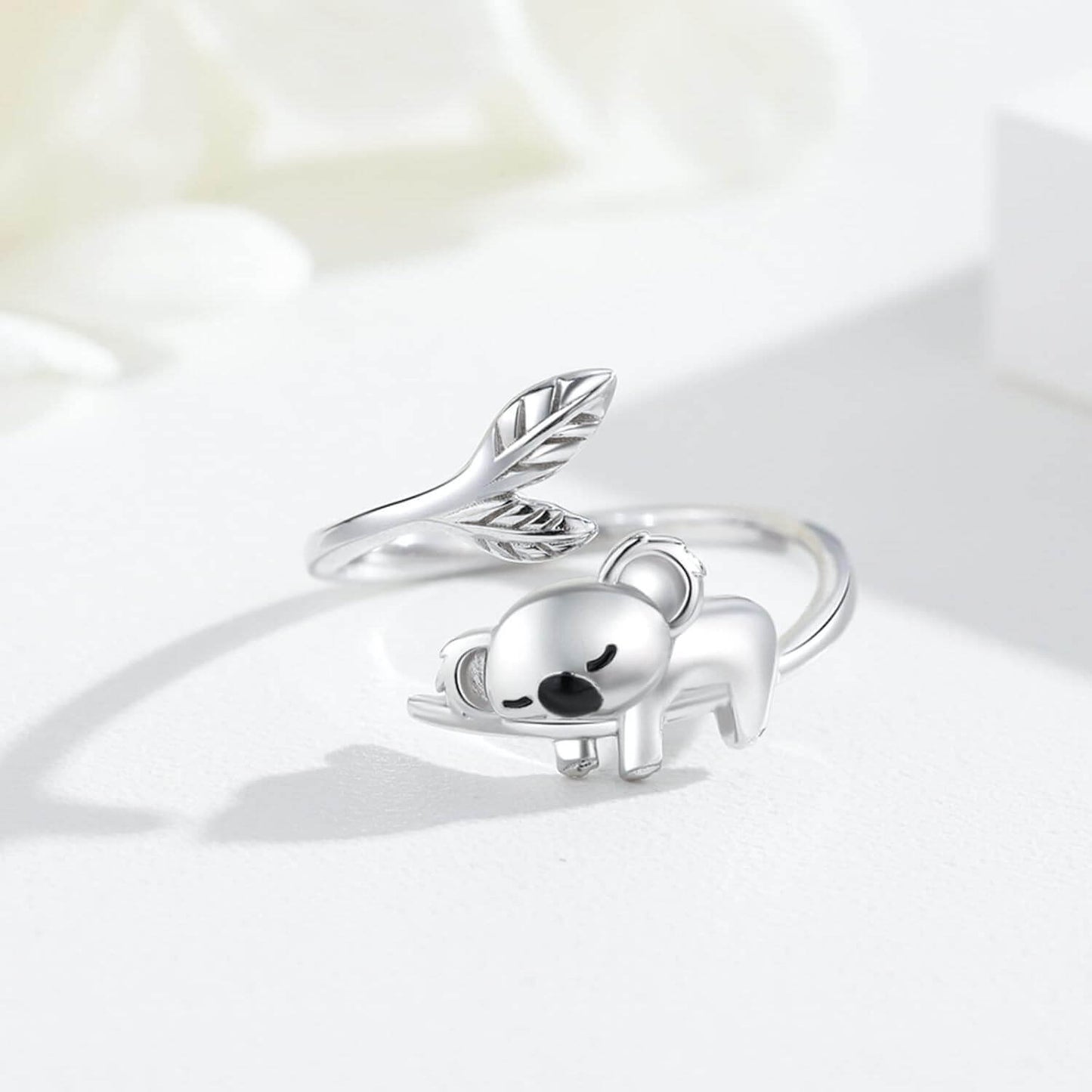 A28. 925 Sterling Silver Cute Koala Open Rings With Leaves