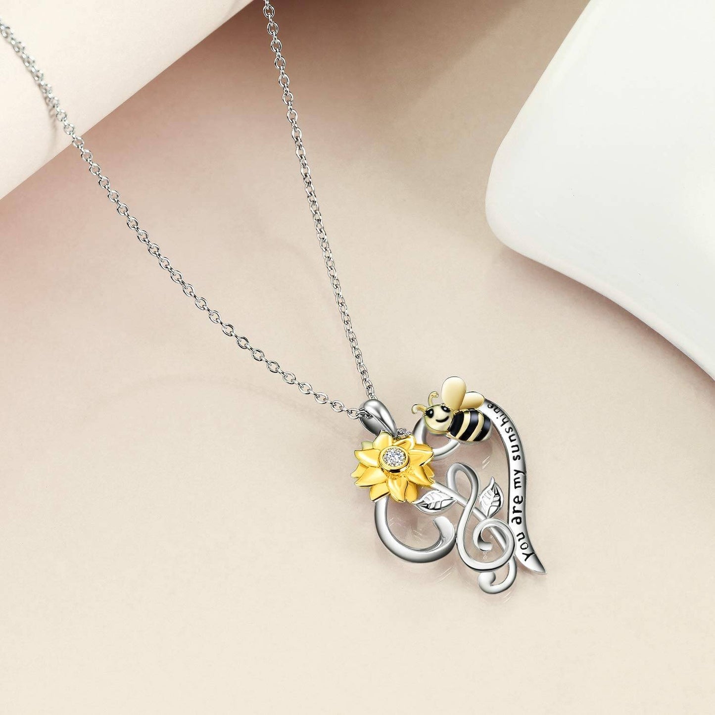 925 Sterling Silver Sunflower & Bee Infinity Love Necklace.