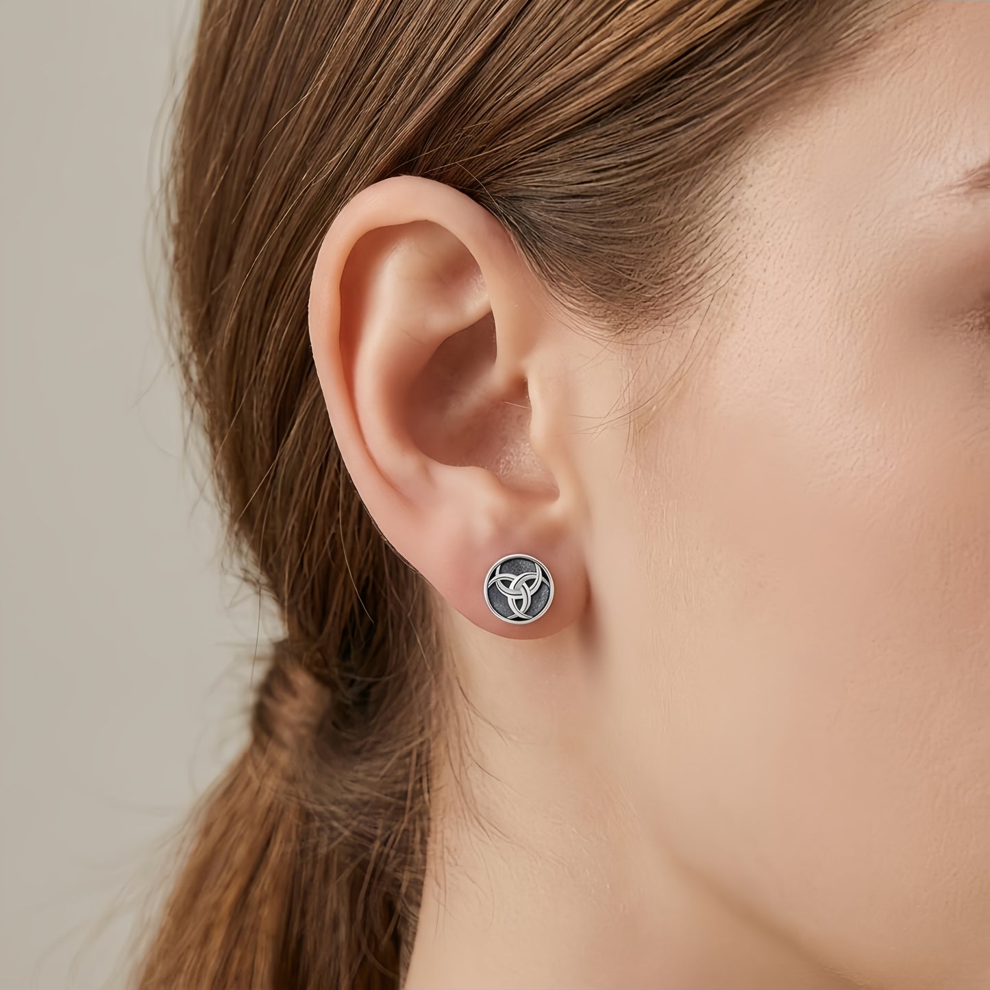 A32. 925 Sterling Silver Valknut Rune Earring Pair